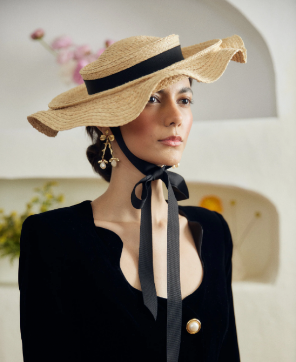 Topi Floppy dengan Pita Grosgrain